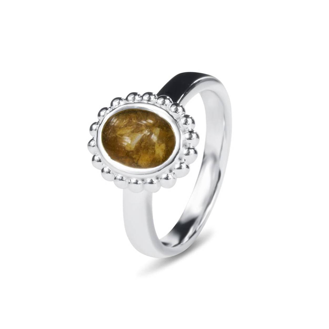 zilveren ring ovaal. Dit gedenksieraad wordt door ons, desgewenst in uw bijzijn, gevuld met een vulling van hars en as. Ook de kleur wordt dan in samenspraak met u samengesteld. 