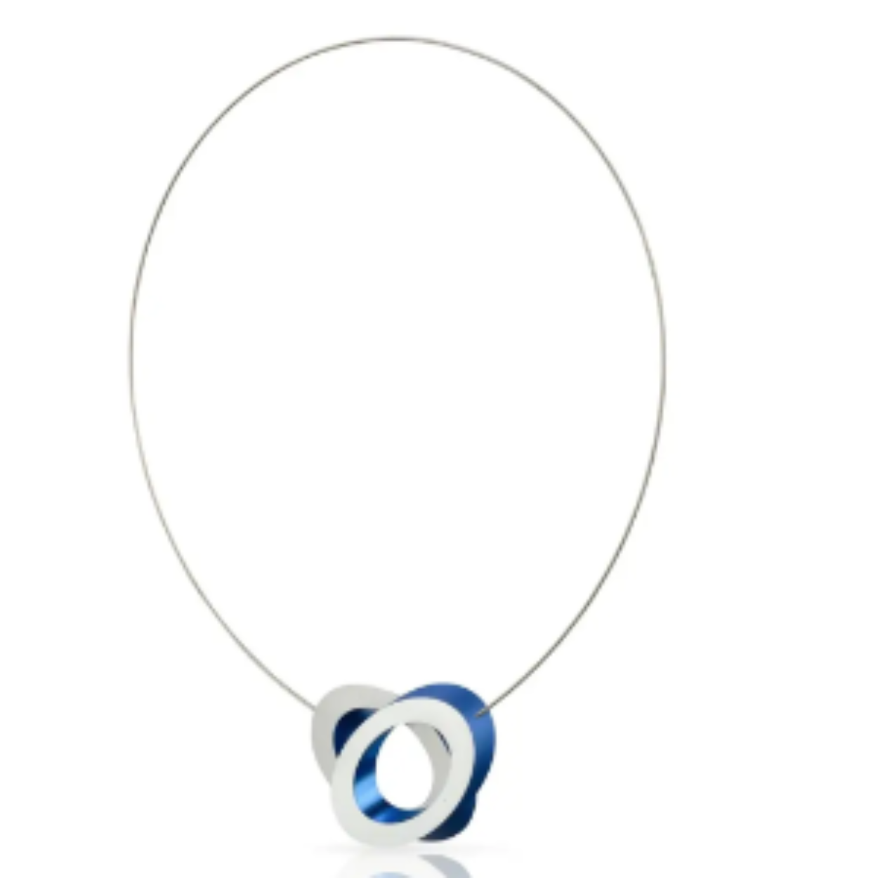 Dit is een collier van het merk CLIC by Suzanne gemaakt voor dames.
De specificaties zijn als volgt:
Sieraadlengte in cm: 42