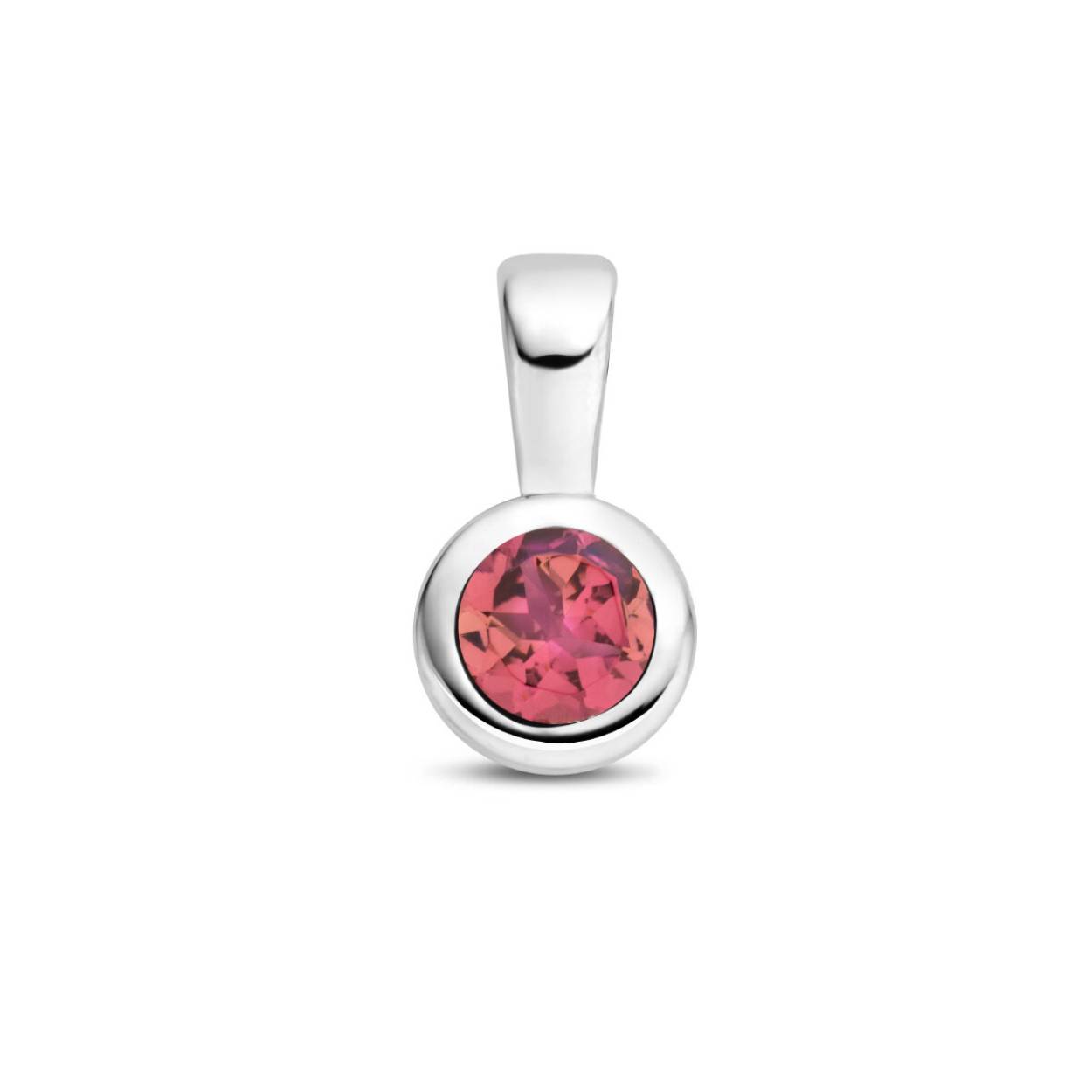 Gerhodineerd 925 geboortesteen zilveren hanger uitgevoerd met een schitterende roze toermalijn. De hanger heeft een afmeting van 11x5.5mm. De roze toermalijn heeft een steengewicht van 0.29ct.