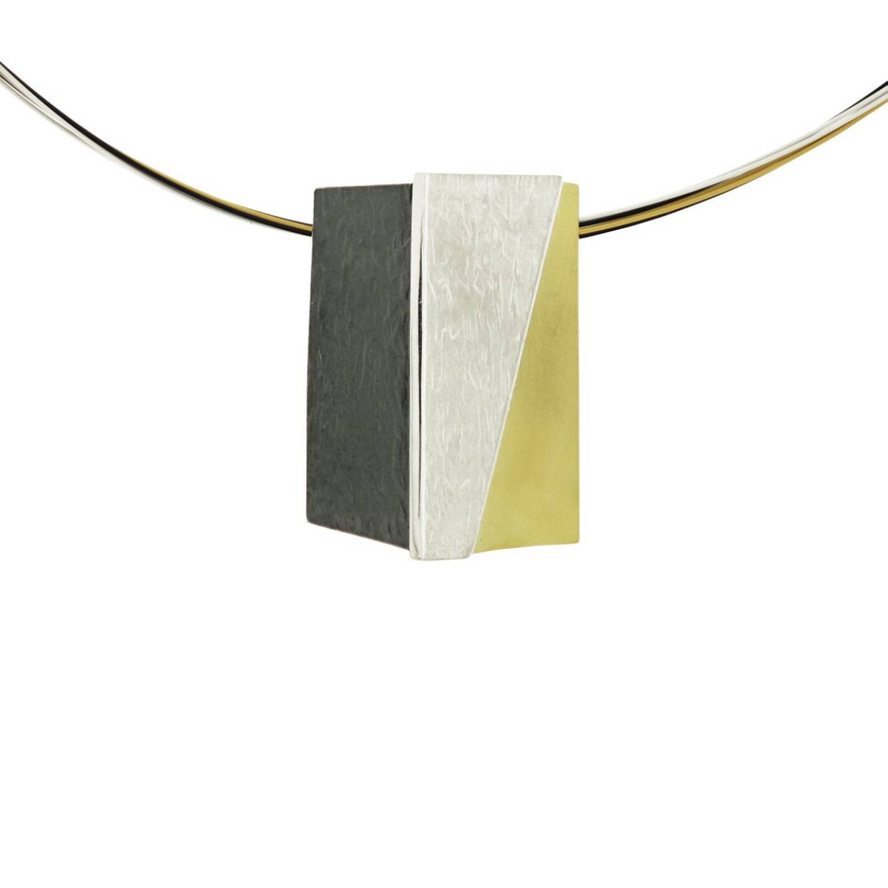 925 white silver pendant combined with oxidized silver and 18k yellow gold.