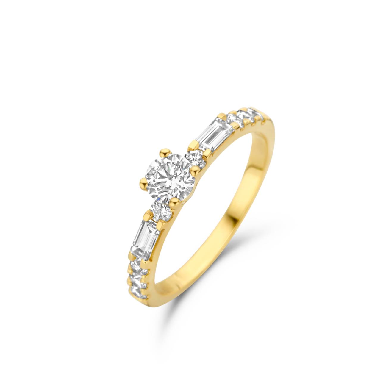 Naiomy solitaire goud 18k met diamant
- 1 diamant briljant slijpsel 0.2 ct
- 12 diamanten brfiljant slijpsel 0.17 ct
-2 diamanten baguette 0.06 ct