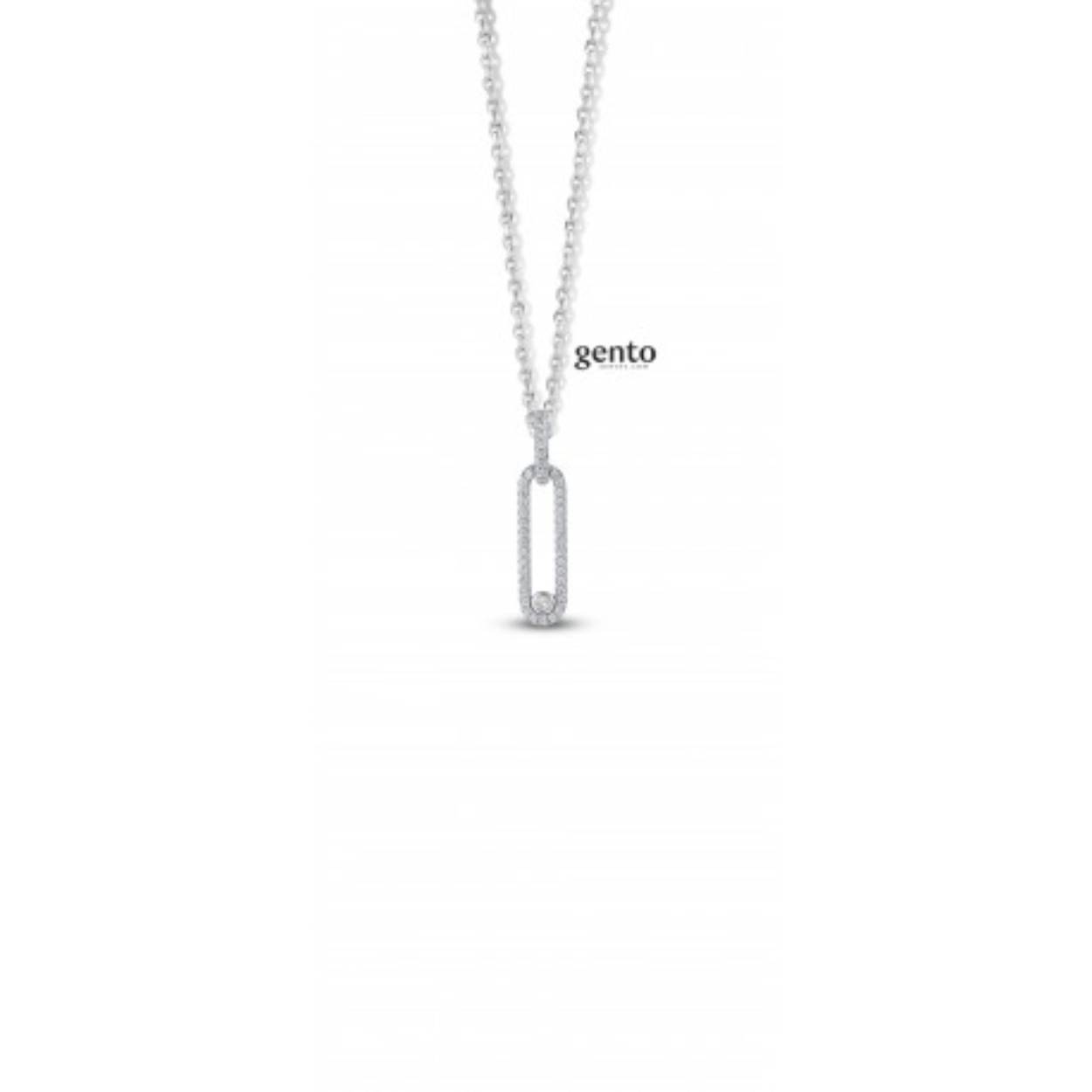 Zilveren collier met hanger en zirc