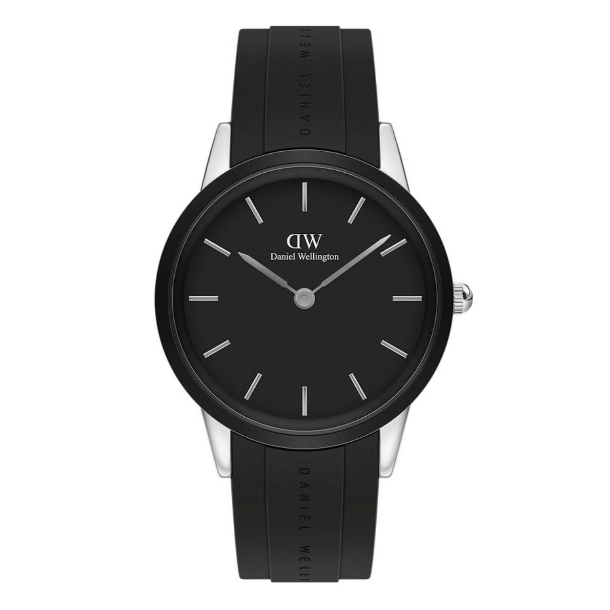 Het eerste waterdichte model van Daniel Wellington verkrijgbaar met zilveren en rose accenten.
De band is van syntethish rubber met een vouwsluiting en geeft het horloge een sportieve look.
Dit Daniel Wellington horloge is een echt statement Item.