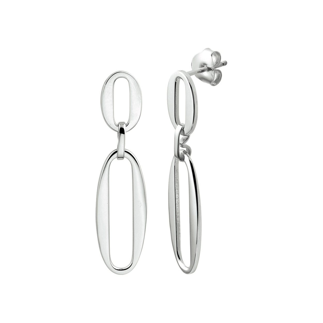 Gerhodineerd 925 zilveren oorhangers uitgevoerd in schakelvorm. De oorhangers hebben een totale hoogte van 3.7cm en een breedte van 10mm.