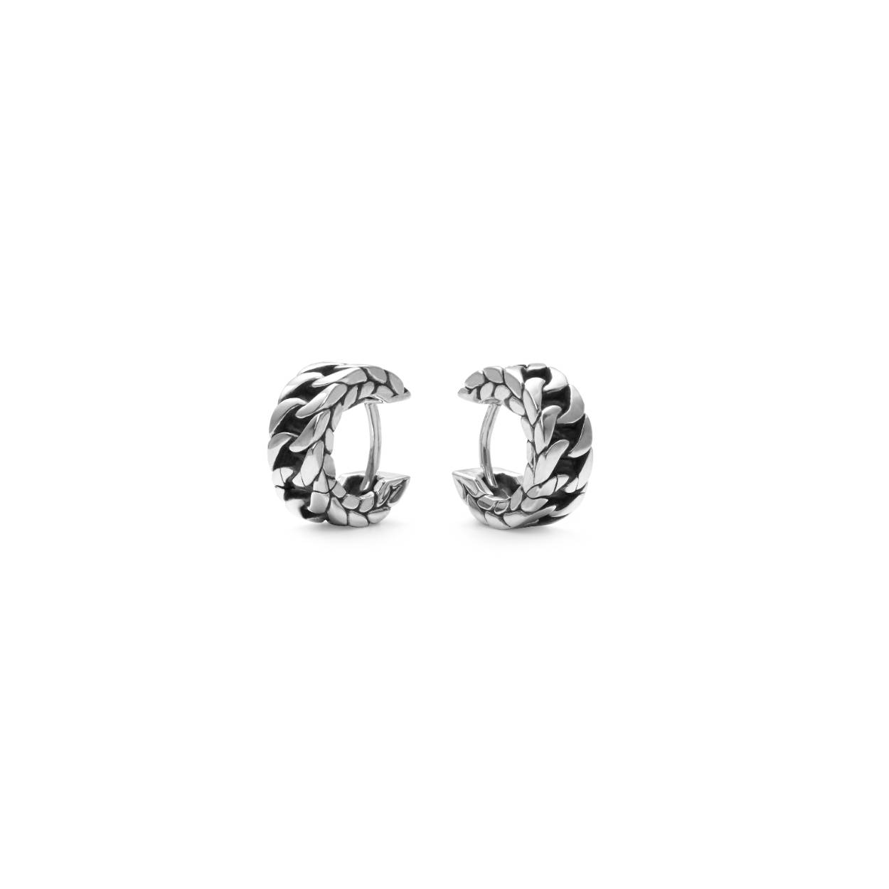 Zilveren oorringen van het merk Buddha to Buddha. De Esther Small Earring 440