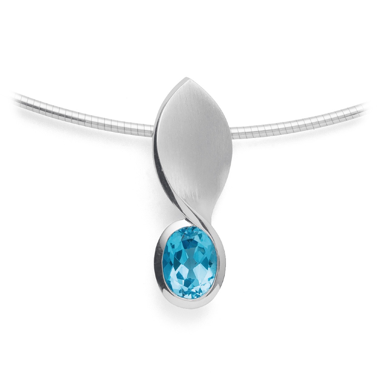 Blue topaas 2.03crt
Hanger is exclusief collier