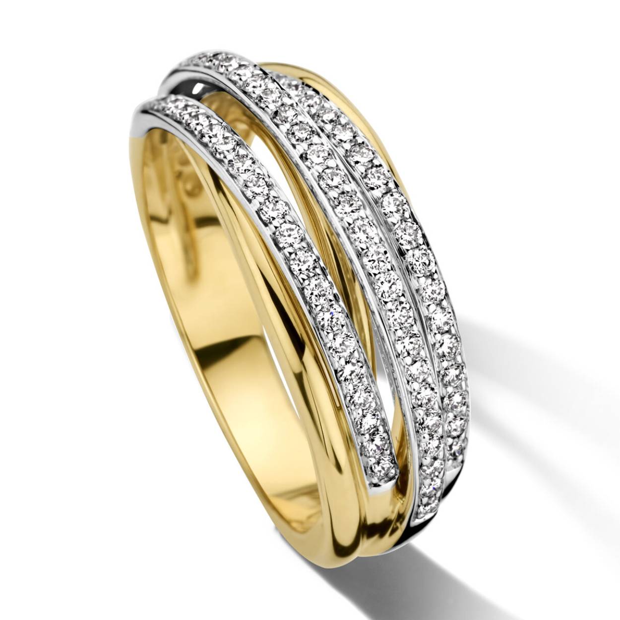 14k Bicolor geel- en witgouden ring uitgevoerd met diamanten. De ring heeft een breedte van 8mm.
Referentienummer: THOJ2832