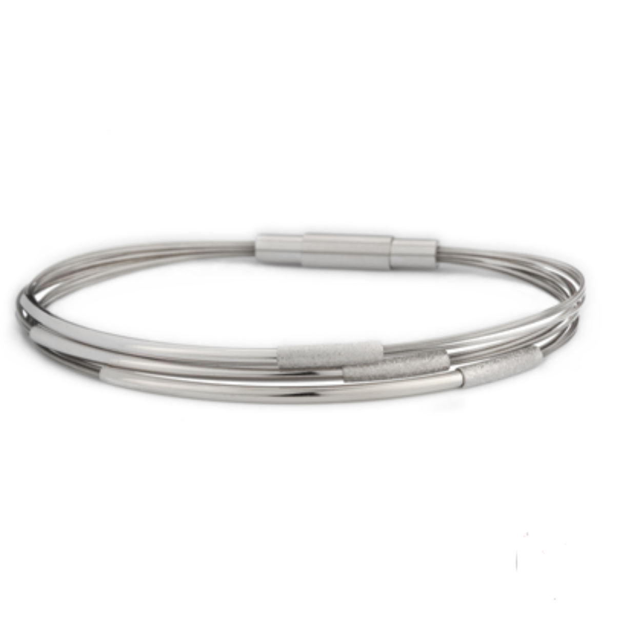 Zilveren fantasie armband van YO Design. 