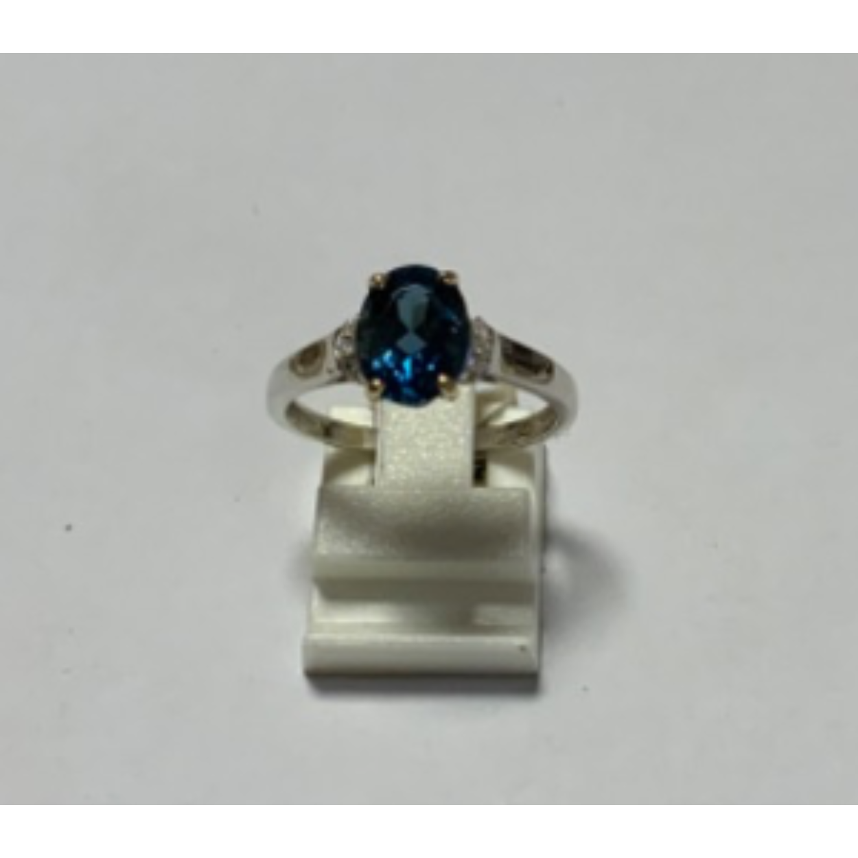 WE-P2 0,03 CRT DIAMANT gouden ring