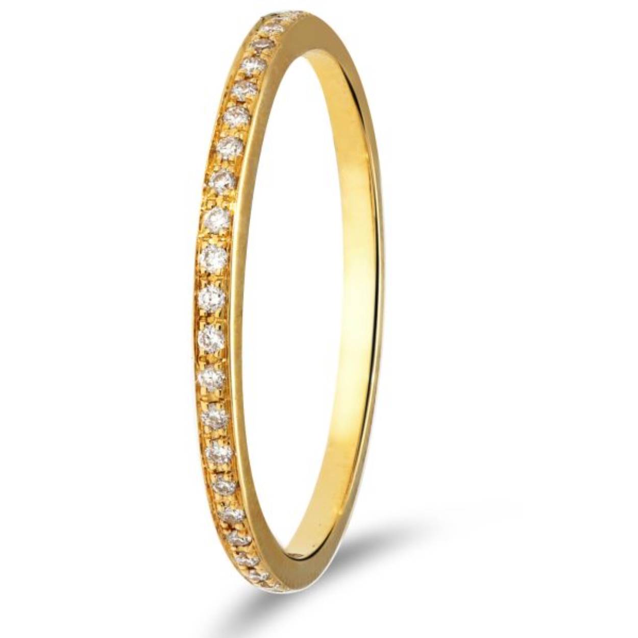 14 karaats geelgouden alliance aanschuifring met diamant, totaal 0.21 crt. maat 17 en leverbaar in diverse andere maten