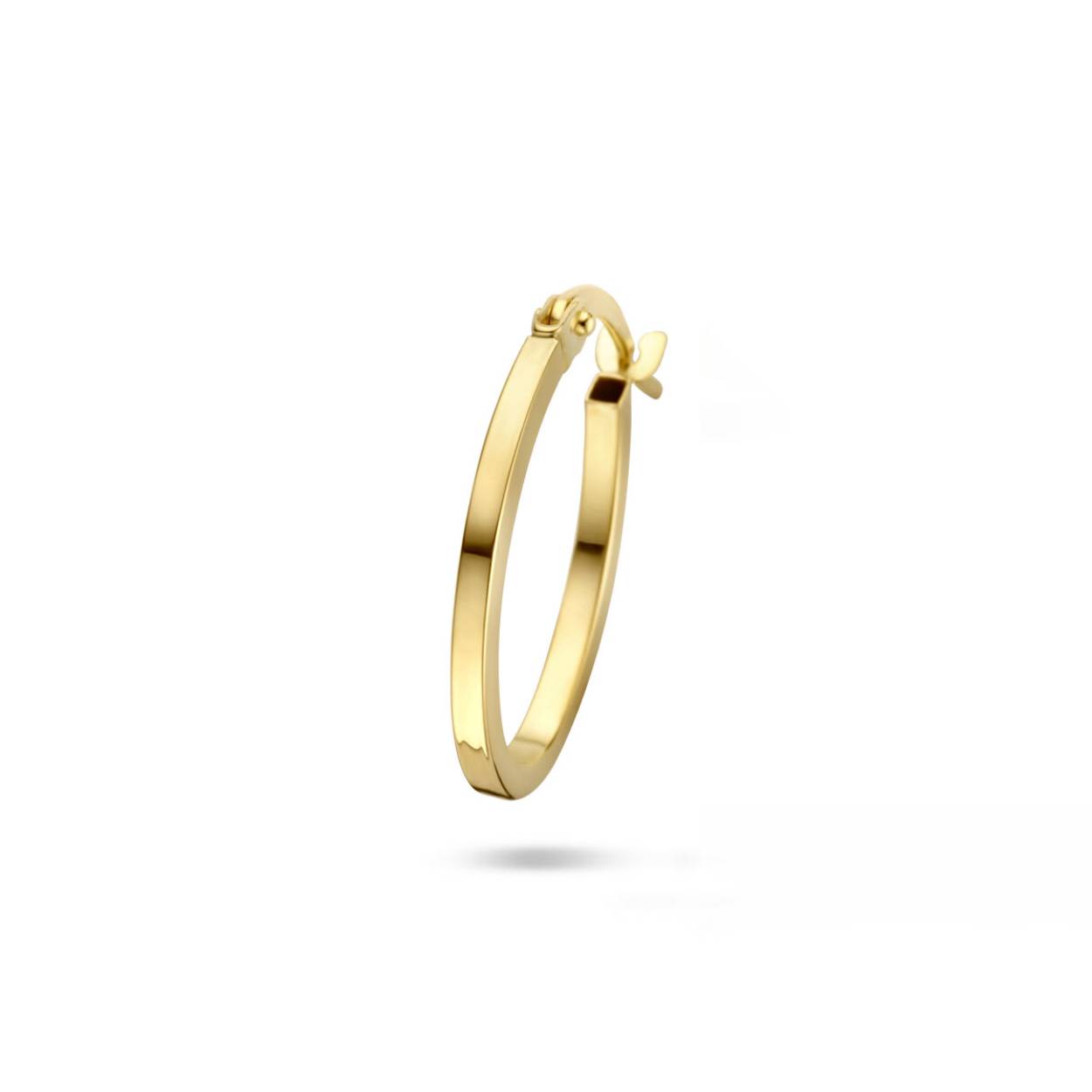 Deze prachtige 14 karaat geelgouden oorring is een tijdloos sieraad dat elke outfit compleet maakt.  Draag deze oorring alleen voor een subtiele en elegante look, of combineer hem met andere oorsieraden voor een speelse en trendy uitstraling. Een must-have voor elke sieradencollectie!