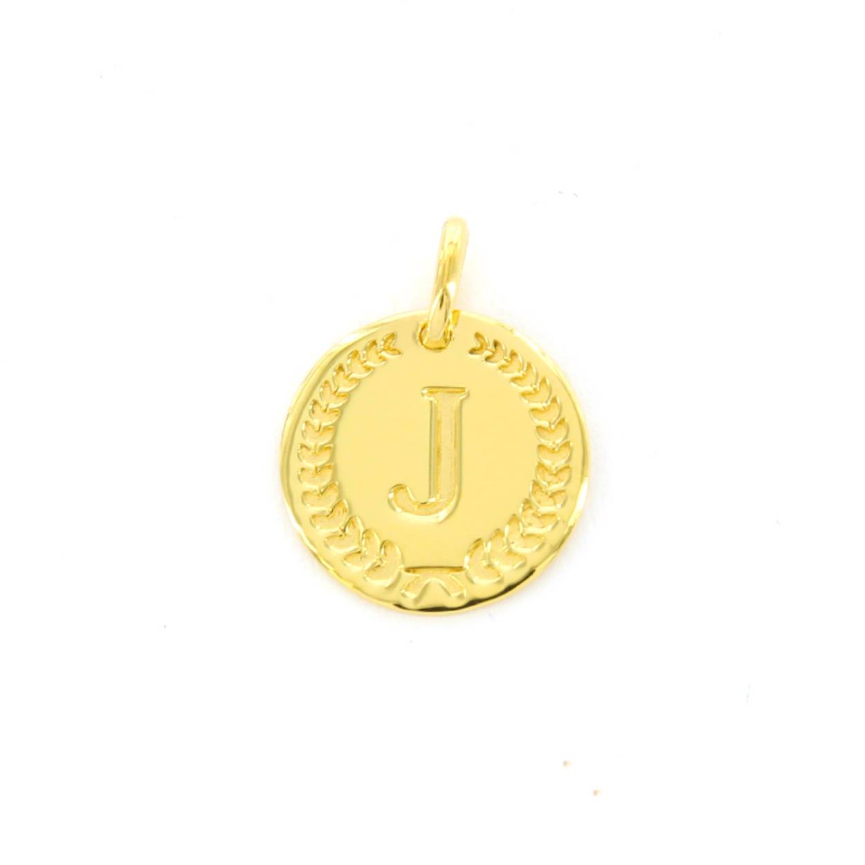 Voor deze hanger heb je een Imotionals ketting nodig. Imotionals kettingen hebben een klein oogje dat door de hanger past.

De collectie hangers en bedels van Imotionals bestaan uit initialen en symbolen. Kies je collier en bedel(s) naar keuze en creëer zo je gepersonaliseerde Necklace.  Je schuif de bedel aan het collier, de lengte kun je zelf bepalen, en hoe leuk is is om 2 of 3 lengtes samen te dragen. Creëer your own Necklace Party.

Imotionals is een zilveren sieradenlijn bestaande uit dunne colliers en hangertjes, het laatste in de vorm van initialen en symbolen. waarmee je door middel van colliers, initialen en symbolen expressie geeft aan jou gevoelens of gedachten.

Een letter sieraad zorgt ervoor dat je jouw look een persoonlijke touch kan geven. Kies voor je eigen letter of de letter van je beste vriendin, vriend, moeder of iemand anders die je dierbaar is. Je kunt er zelfs een hele naam aan hangen, met bijvoorbeeld een hartje of sterretje symbool voor extra betekenis. Ook mega leuk om te geven als cadeautje. Get it before it's gone!