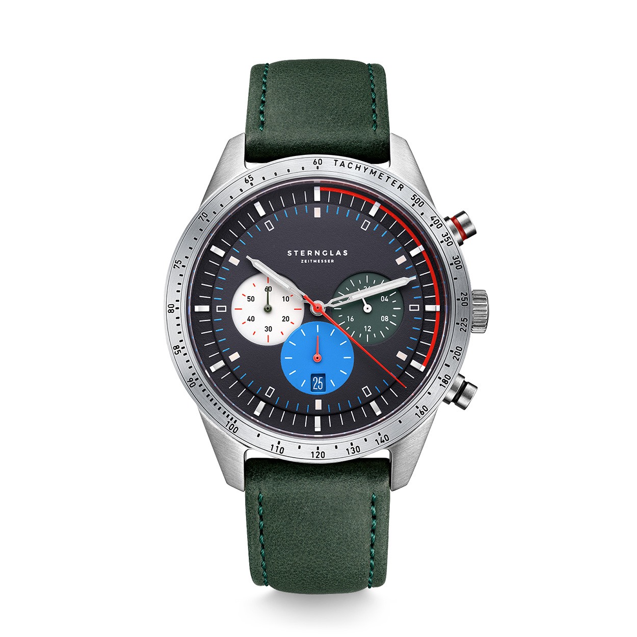 Sternglas Tachymeter 47-01.2212.0416 S01-TY06-MO17

- Behuizing gemaakt van staal, in de kleur zilver 
- Horlogeband gemaakt van leer, in de kleur groen, met gesp 
- Quartz uurwerk, werkt op batterijen 
- Datum weergave 
- Voorzien van saffierglas, zeer hard en vrijwel krasvrij 
- 5 ATM waterdicht, geschikt om mee te douchen. 
- Breedte van de behuizing is 42 mm 
- Dikte van de behuizing is 10 mm 