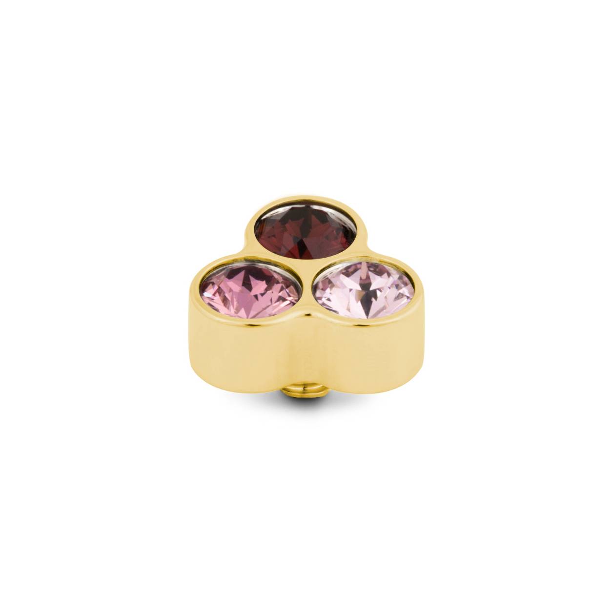 Het Melano Twisted Trio steentje is 10 mm breed en bevat drie prachtige ton-sur-ton zirkonia steentjes. Een eyecatcher om alleen te dragen, maar je kunt er ook een statement combinatie van maken door het steentje te combineren met meerdere sieraden van Melano.