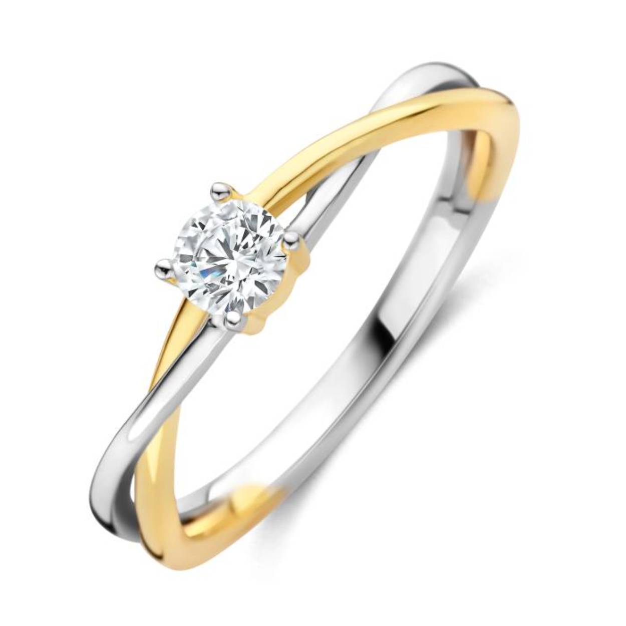 De ring is vervaardigd uit zilver en deel in plaque ge zet met 1 zirkonium steen.