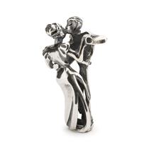 Trollbeads de eerste dans: Het huwelijk is een dans tussen twee mensen op een lied dat gekoesterd wordt in hun hart.