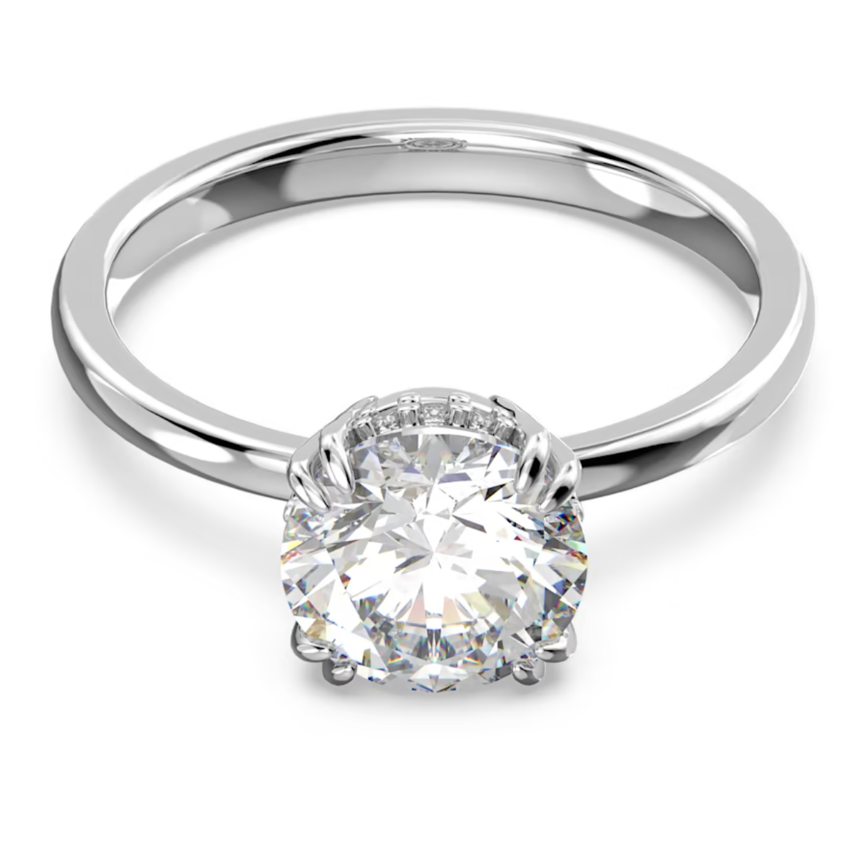 Deze Constella-ring schittert als de eerste ster die aan de nachtelijke hemel verschijnt en wordt gegarandeerd uw nieuwe favoriet. De elegante steen met princess-slijpvorm in een dubbele klauwzetting is voorzien van een rij pavé en is gezet op een band met rodium toplaag. Draag afzonderlijk of combineer met verschillende metaaltinten voor een moderne look.