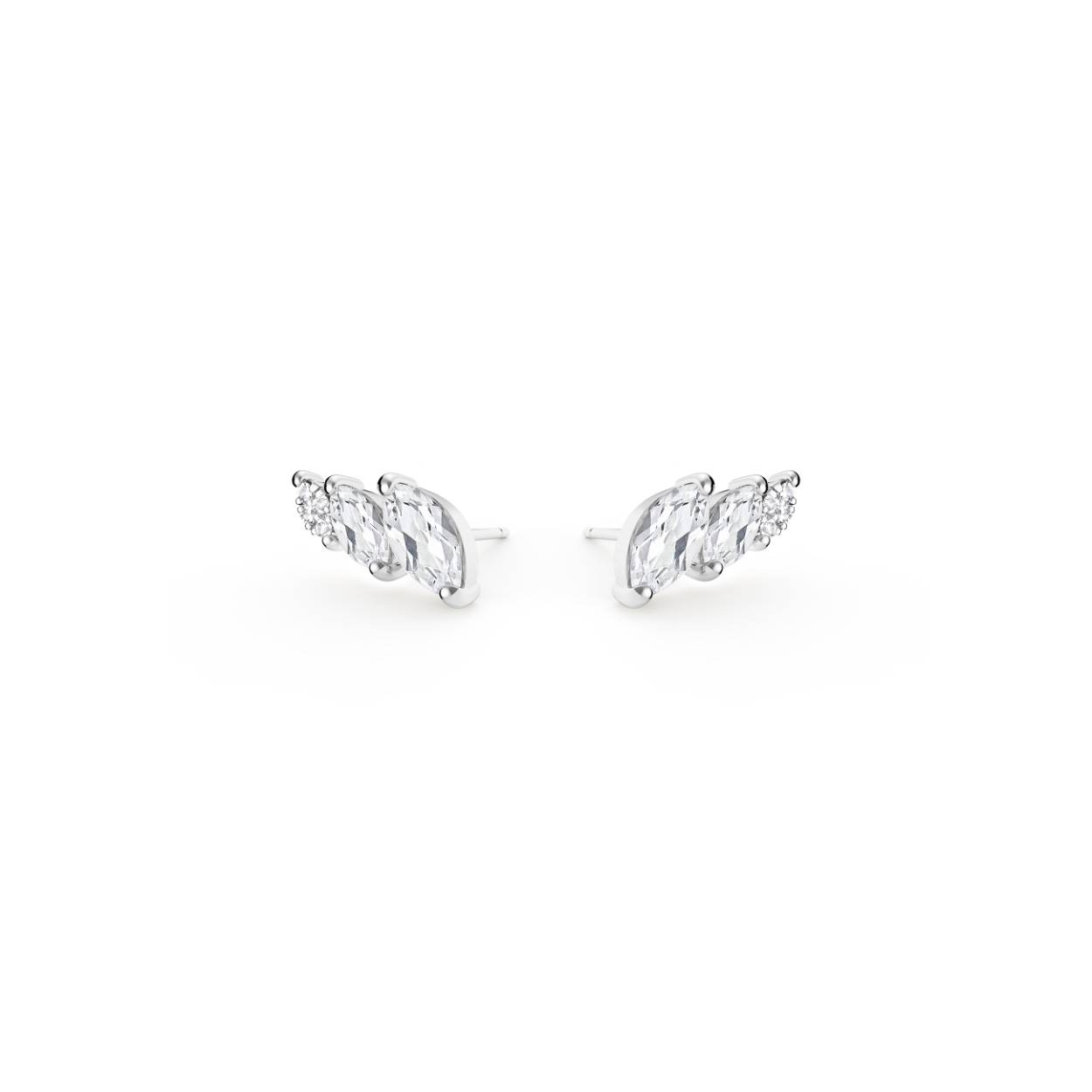 Zilveren oorstekers met échte diamantjes uit de 'Swan' collectie.
Materiaal: 925 zilver/diamant: 0,03 ct/witte markies