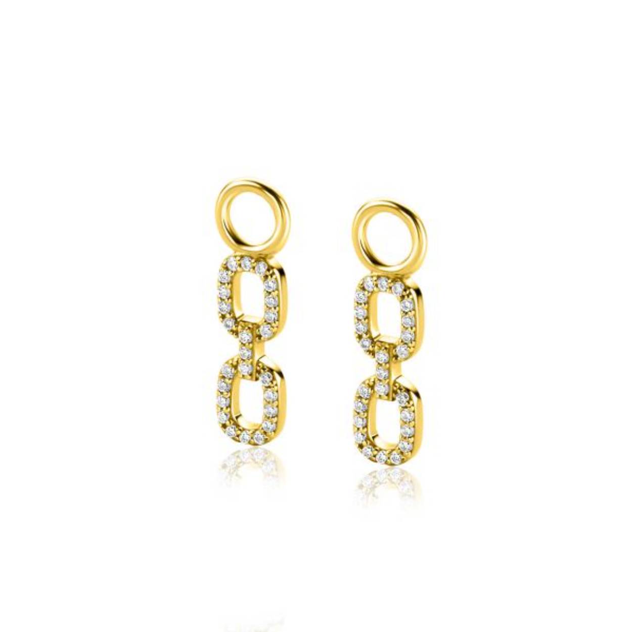 ZINZI gold plated zilveren oorbedels met twee trendy ovale schakels, schitterend bezet met witte zirconia's. De oorbedels zijn 19mm lang. Hang deze oorbedels sierlijk aan je zilveren ZINZI oorringen. De oorringen zijn niet bij de prijs inbegrepen. Vervaardigd van eerste gehalte zilver (925) en voorzien van een extra geel vergulding.