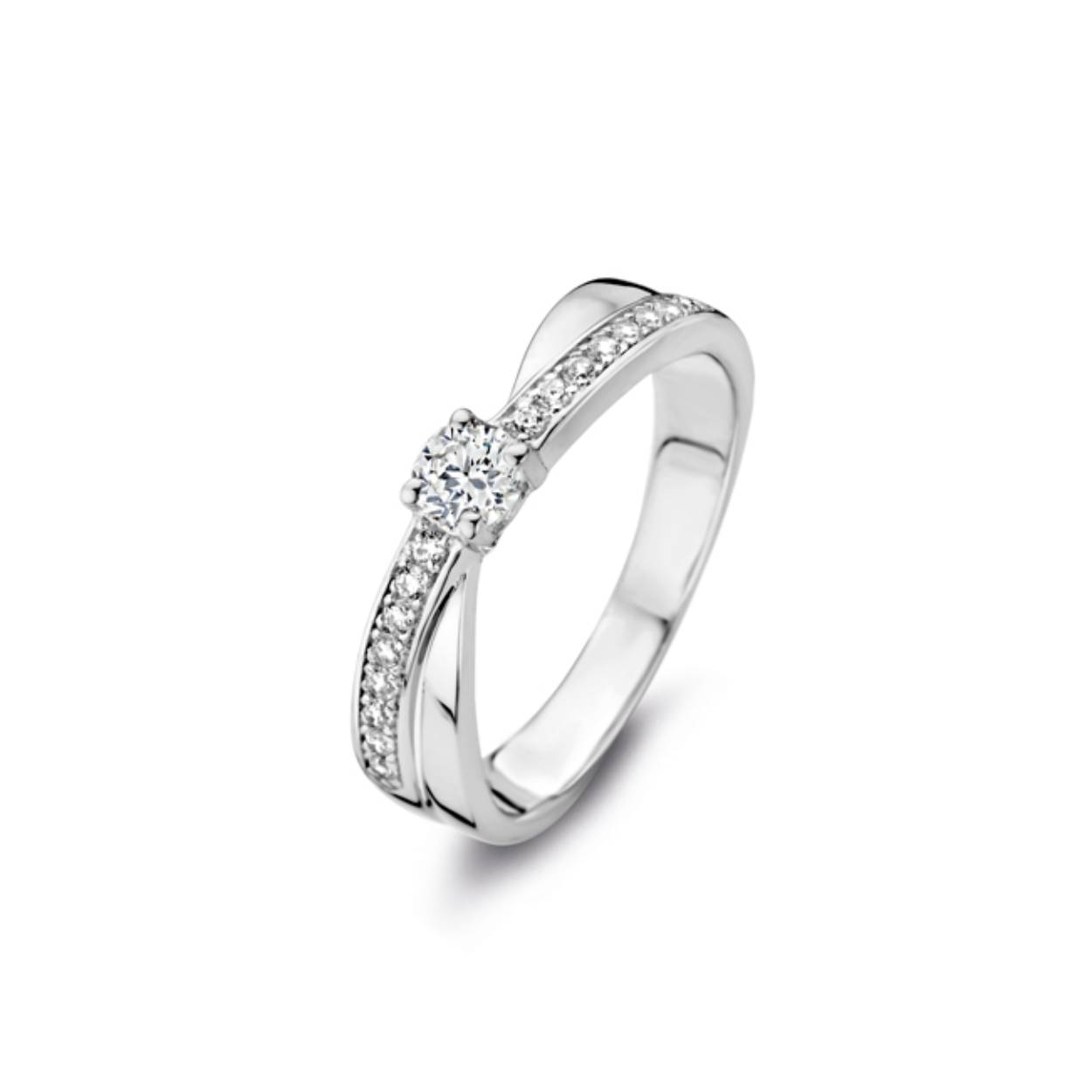 Zilveren ring afgewerkt met zirkonia van het merk Rosa di Luca