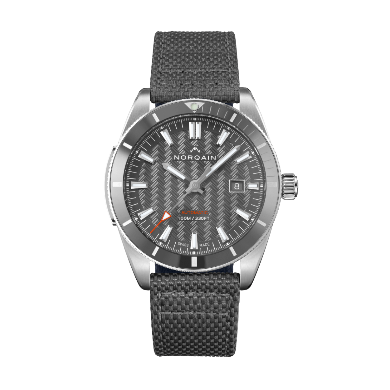 Elk Norqain horloge uitgerust met ETA of Sellita uurwerken wordt geleverd met een internationale fabrieksgarantie van twee jaar. Door lid te worden van de Norqainer club, kan deze garantie worden verlengd tot drie jaar.