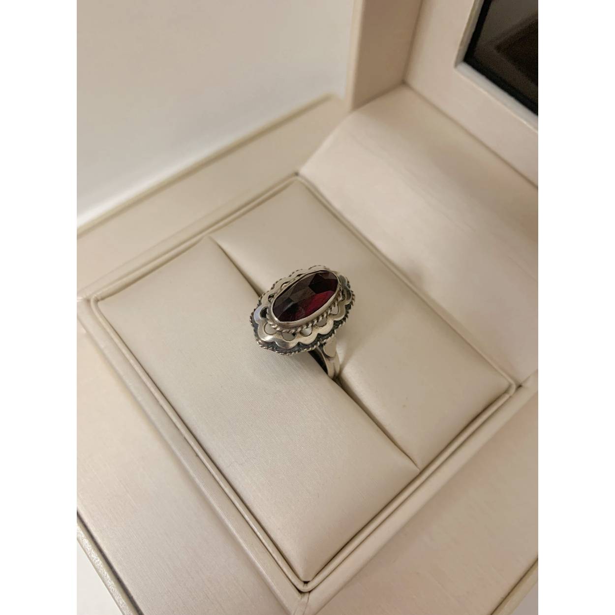 VINTAGE zilveren ring met granaat