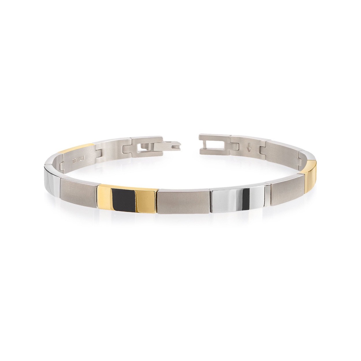 Een elegant design van Boccia Titanium! De 03036-02 is een gematteerde armband met glanzende goudkleurige accenten. Daarnaast is de armband 20cm lang en beschikt over een klapsluiting. Je zal lang plezier hebben van dit stijlvolle accessoire. Titanium is een hard en duurzaam materiaal, daarom komen er zelden diepe krassen in. Bovendien kunnen lichte krassen met een droge zachte schuurspons of met een pennengum meestal gemakkelijk worden verwijderd van het gematteerde oppervlak.