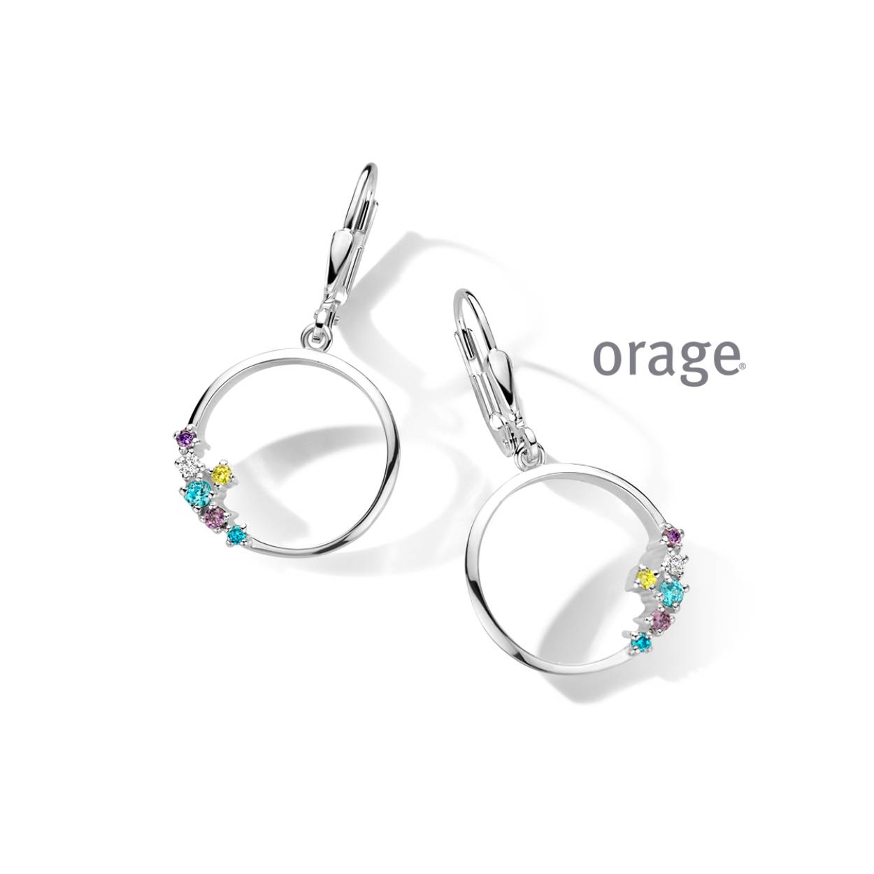 Zilveren oorhangers met multi-color zirkonium steentjes
Bijhorende ring en ketting met hanger ook verkrijgbaar