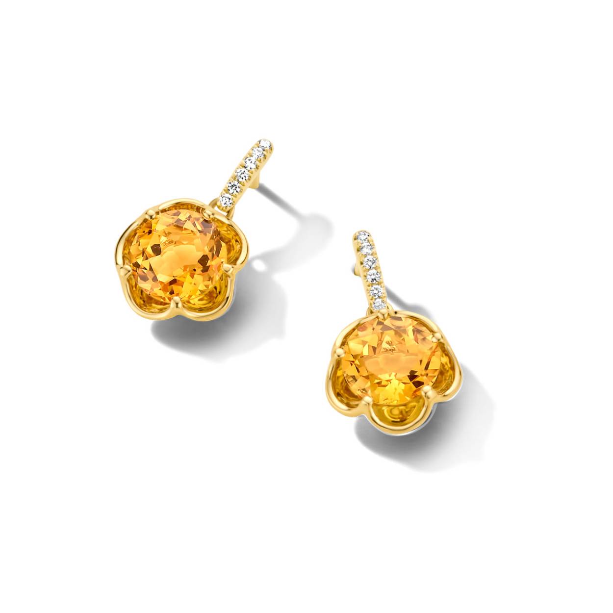 Geel gouden oorbeeln met citrine 2.44caraat en 0.05ct briljant errond