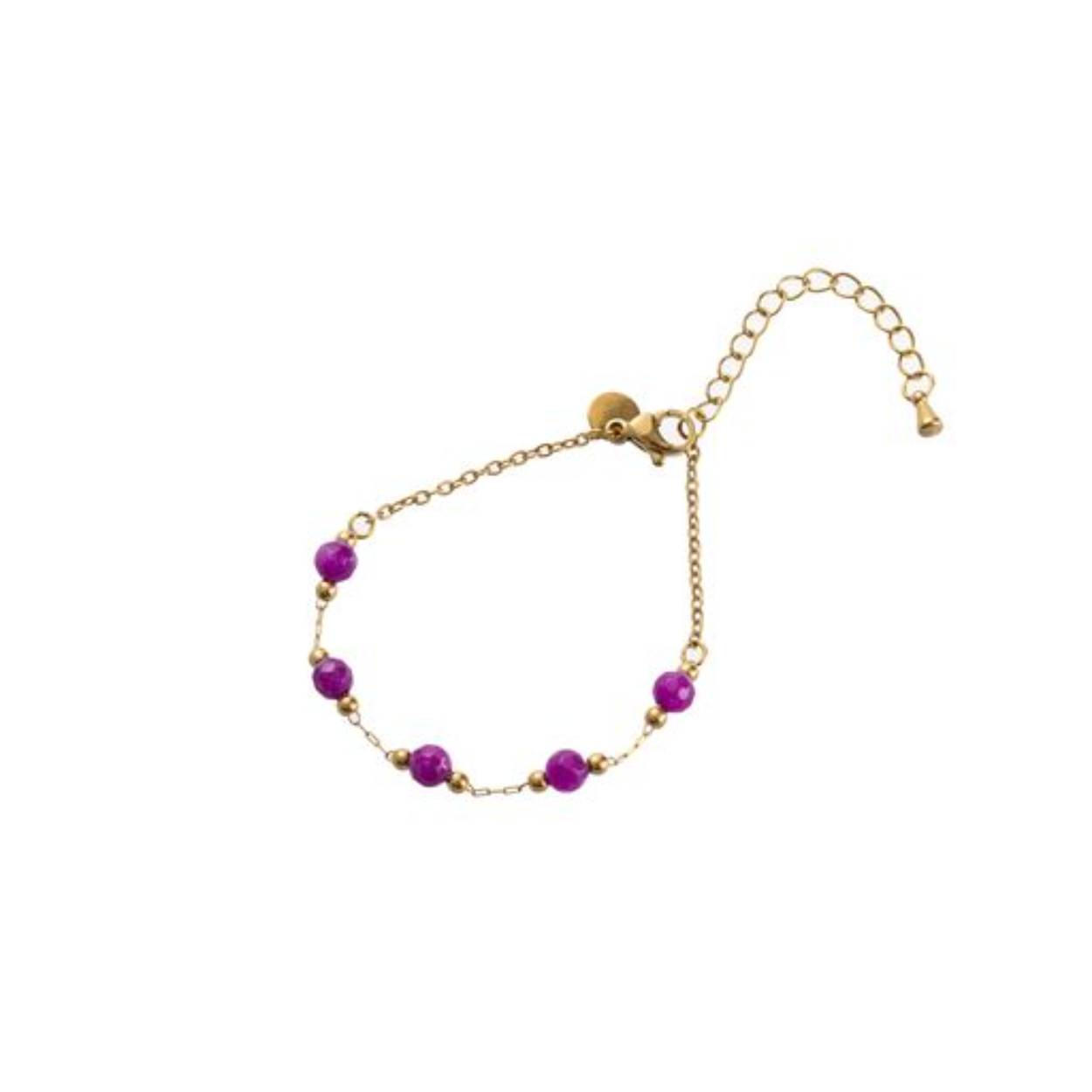 Elke keer weer gaan we op zoek naar de mooiste kleuren om jouw armparty helemaal compleet te maken. Van simpele subtiele kralenbandjes tot bredere statement stukken, we ontdekken steeds weer de nieuwste trends en passen deze toe in al onze designs.

De vele ontwerpen armbanden in onze collectie zijn goed met elkaar te combineren om een leuke armparty te creëren, maar ook met 1 armband maak je je outfit al compleet.