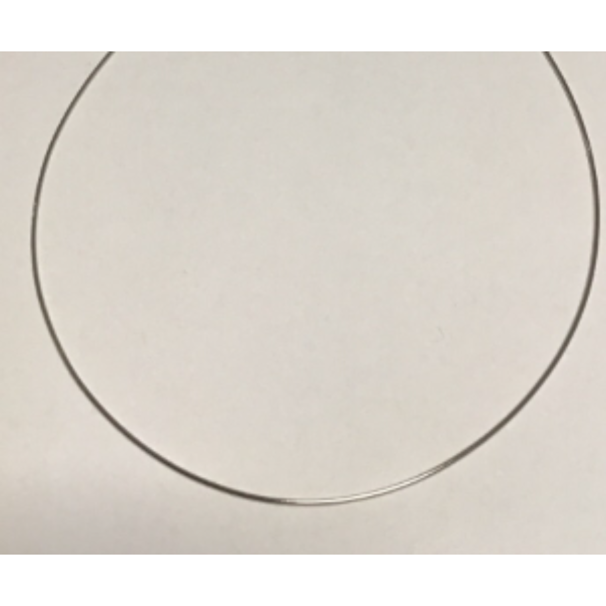 Wit goud omega collier 42 cm, 1 mm. 