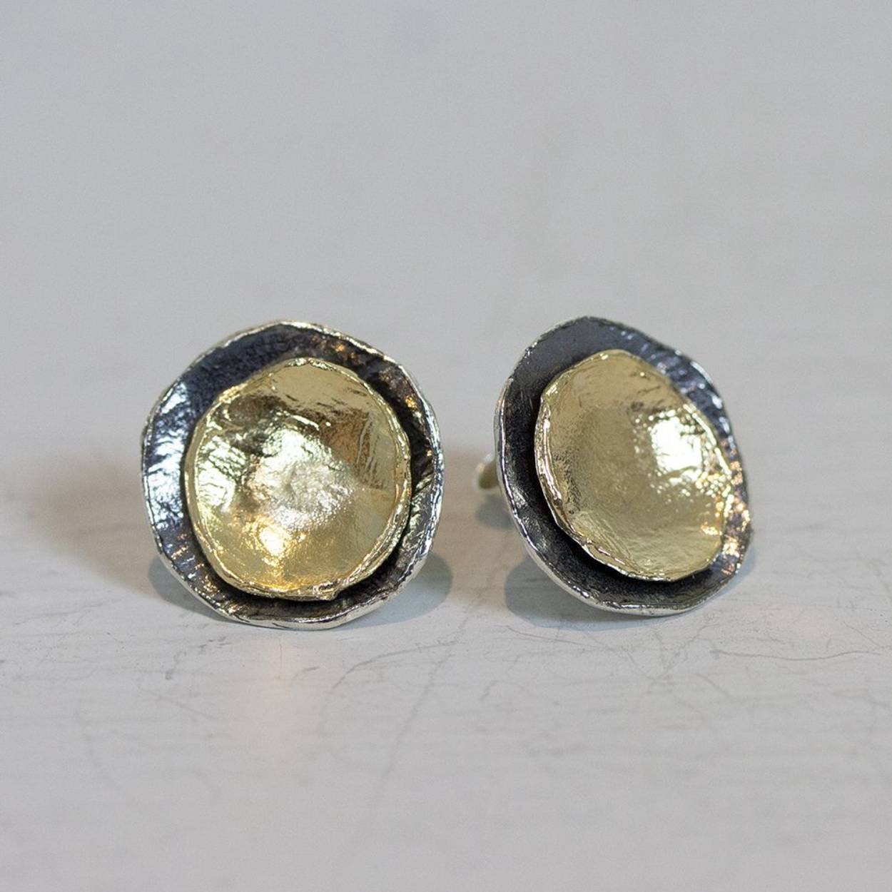 Jeh Jewels Oorstekers rond zilver oxy met zilver verguld JEH20762
