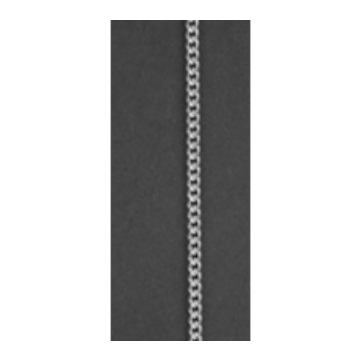 Productnummer 816050Z is een prachtig sieraad van een niet-gespecificeerd merk. Deze zilveren gourmette-ketting heeft een glanzende afwerking en een lengte van 400 mm, perfect voor elke gelegenheid. Draag het als statement-stuk op een eenvoudig shirt of jurk om je look te verfraaien. Voeg nu een vleugje elegantie toe aan je collectie!