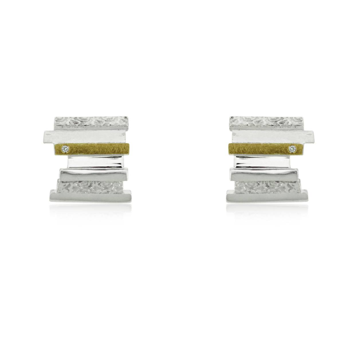 Oorknoppen zilver met goudopleg en 1 briljant
