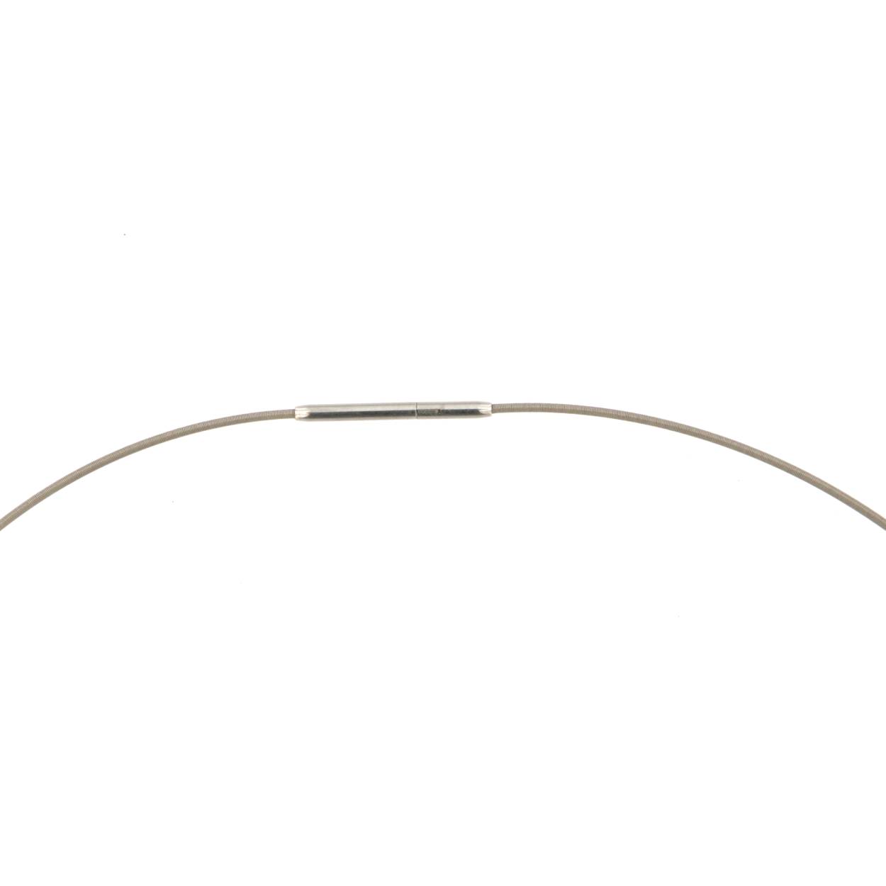 collier elastique supersterke vaste ketting 45cm met super slot
prijs is zonder de hanger