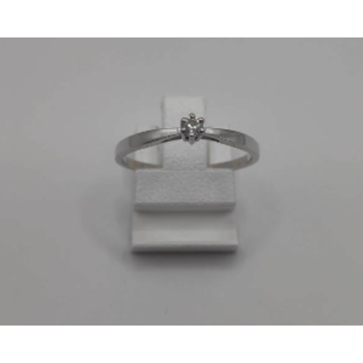 Gouden ring met diamant 0,01