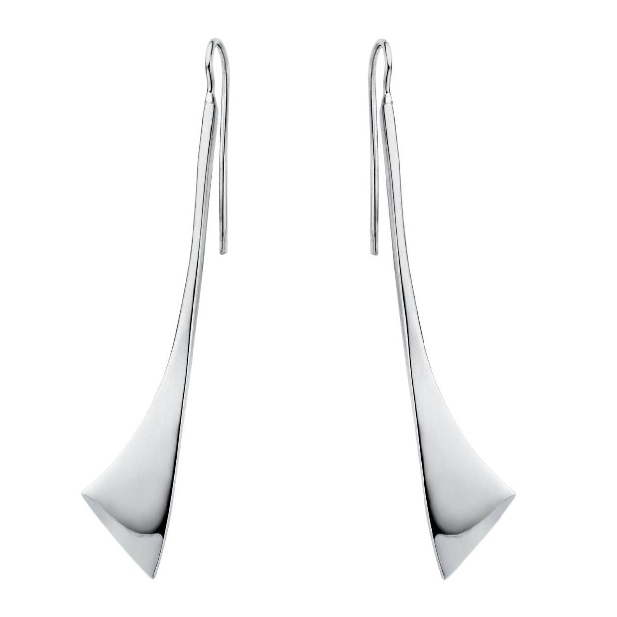 NOL sieraden biedt u een doordachte collectie moderne spangen, armbanden, ringen, horloges, oorknoppen en broches. Uitgevoerd in zilver of goud of een combinatie daarvan. Laat u inspireren door deze collectie en weet dat er in aanvulling hierop ook altijd maatwerk mogelijk is. Want ieder sieraad wordt hier in Nederland exclusief voor u op maat vervaardigd.