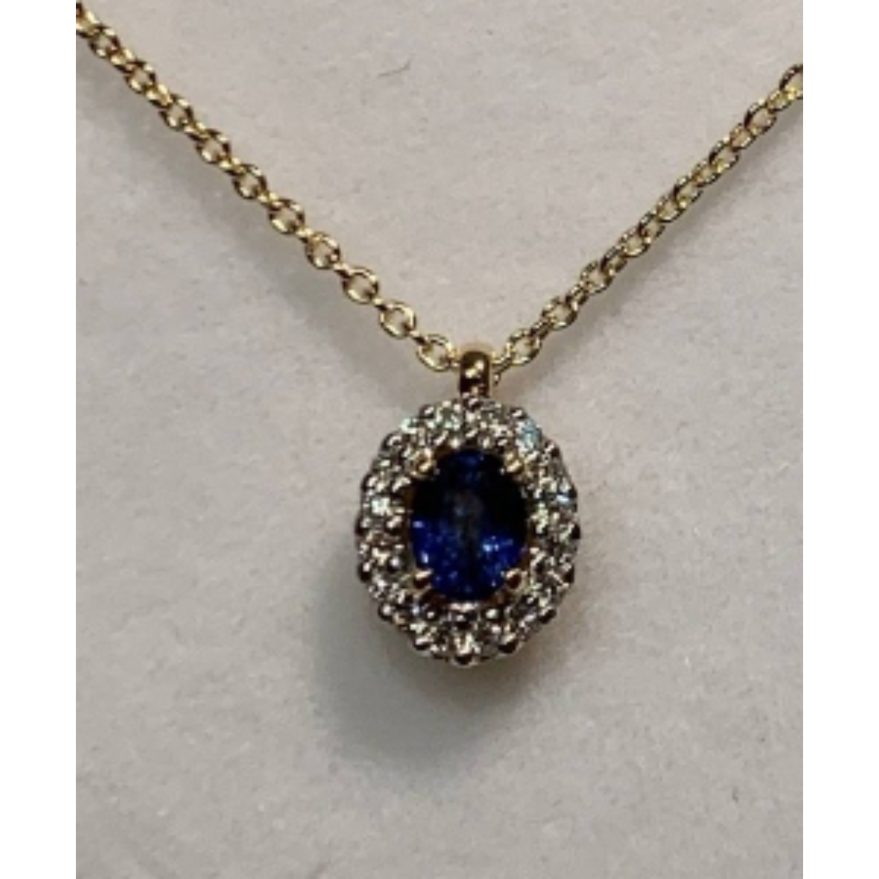 GGD collier met hanger diamant met saffier