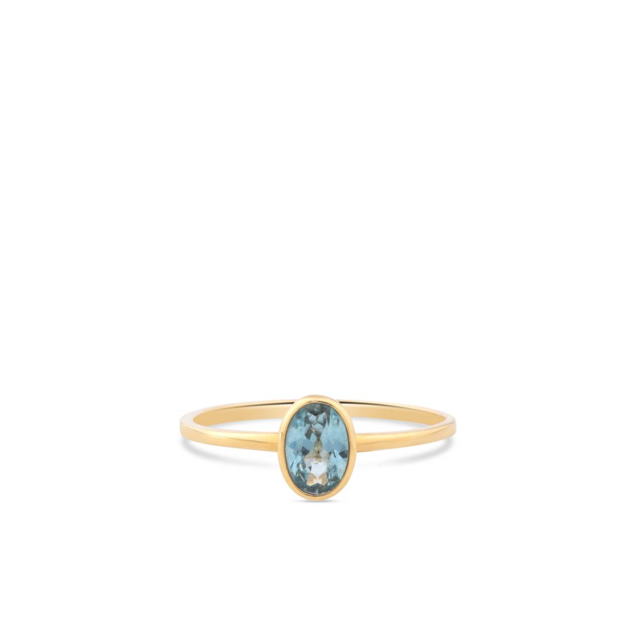 Dit is een ring van het merk Swing Jewels. De kleur van het sieraad is geelgoud. Dit sieraad bevat de edelsteen: zirconia. De kleur van deze edelsteen is: lichtblauw.