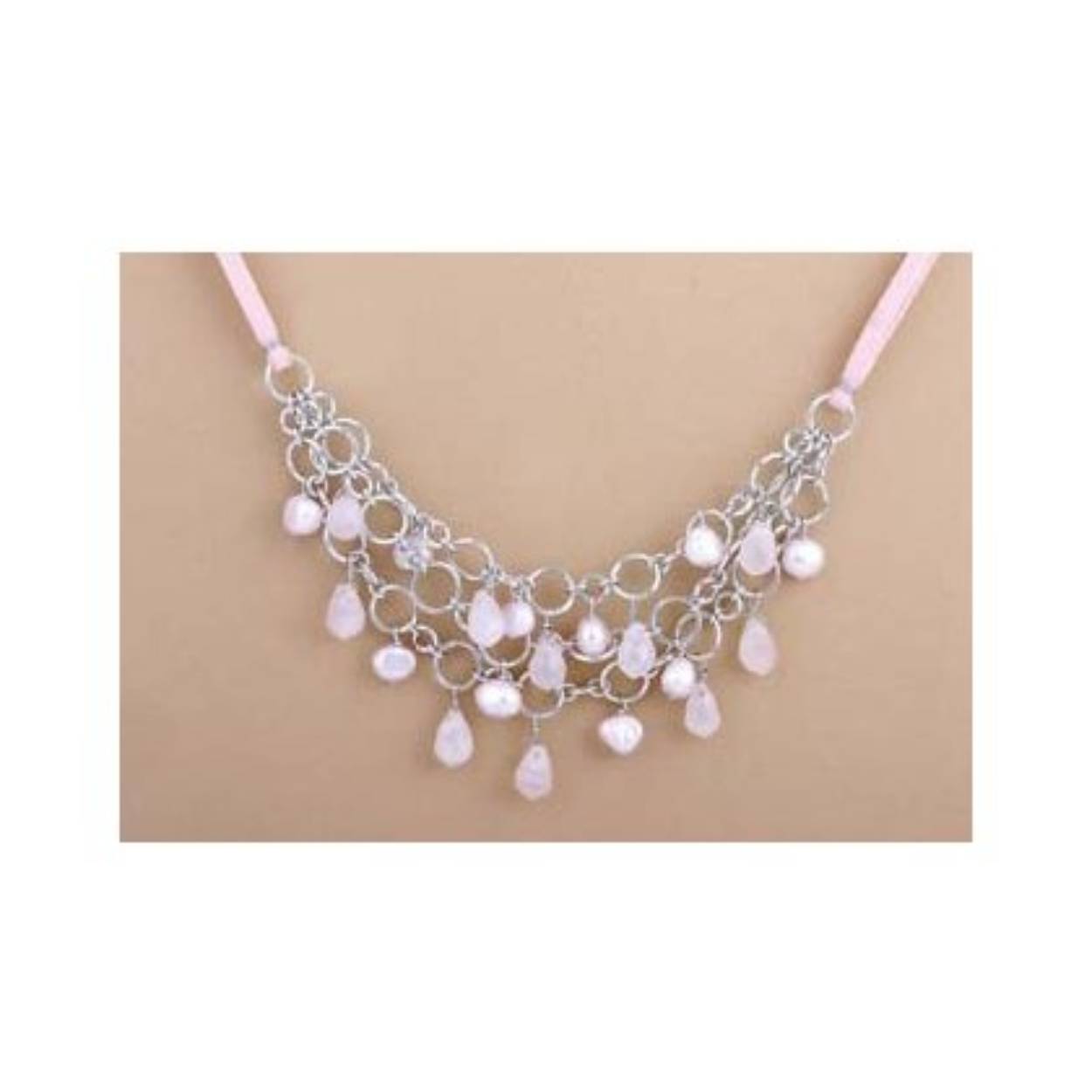 Collier Rose suède met zilveren ogen en Rosekwarts en Parels, met verlengkettinkje 41-47 cm
