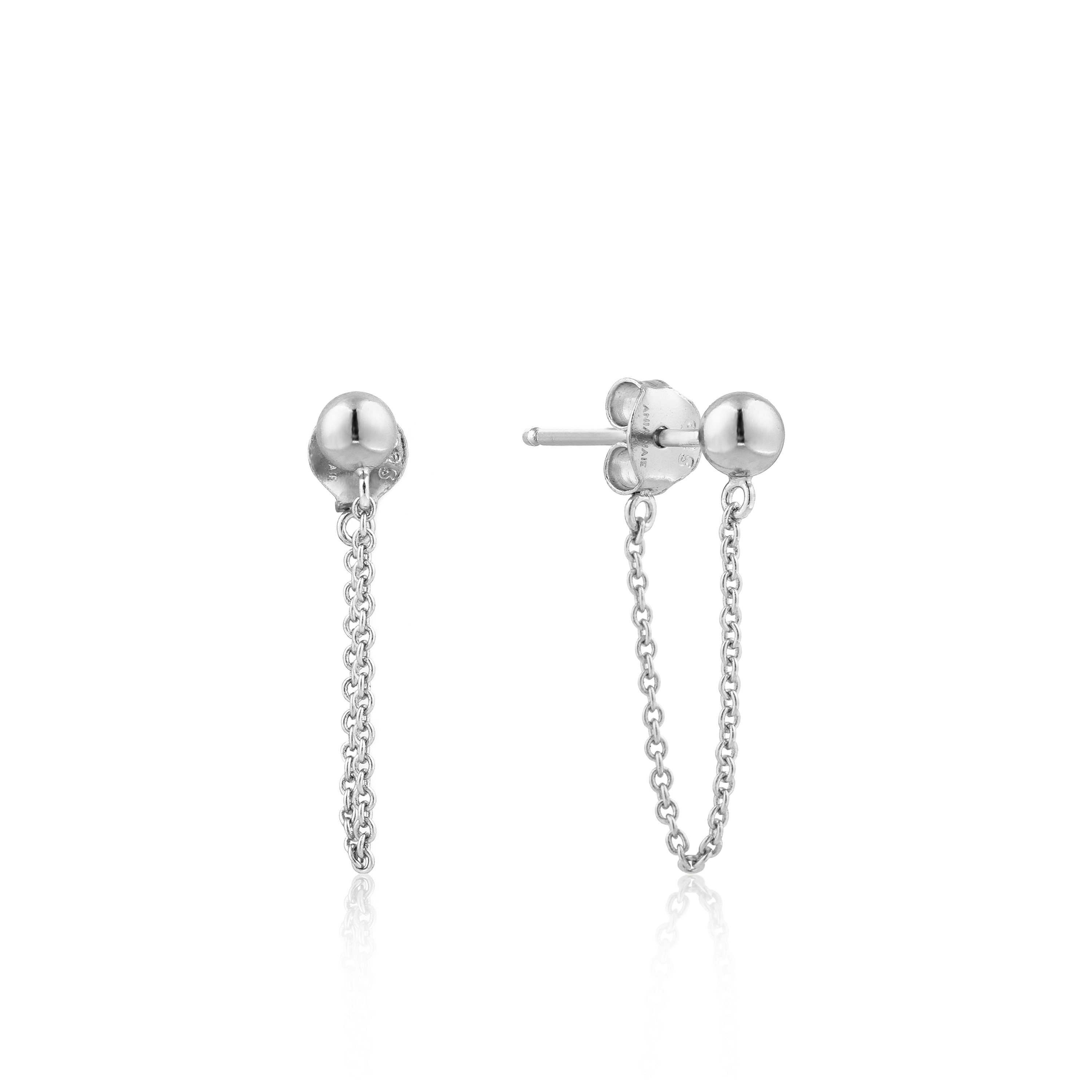 Modern Minimalism - Modern Chain Stud Earrings Silver
Zilverkleurige oorbellen