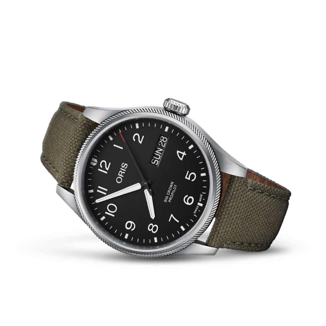 Deze edelstalen Big Crown Propilot Big day date is 44 mm en voorzien van een Oris kaliber 752, waardoor het horloge een gangreserve van 38 uur heeft. De olijfgroene horlogeband van textiel maakt een mooi contrast met de zwarte wijzerplaat. De kastdeksel van saffierglas geeft een mooi inkijkje in de werking van het horloge.