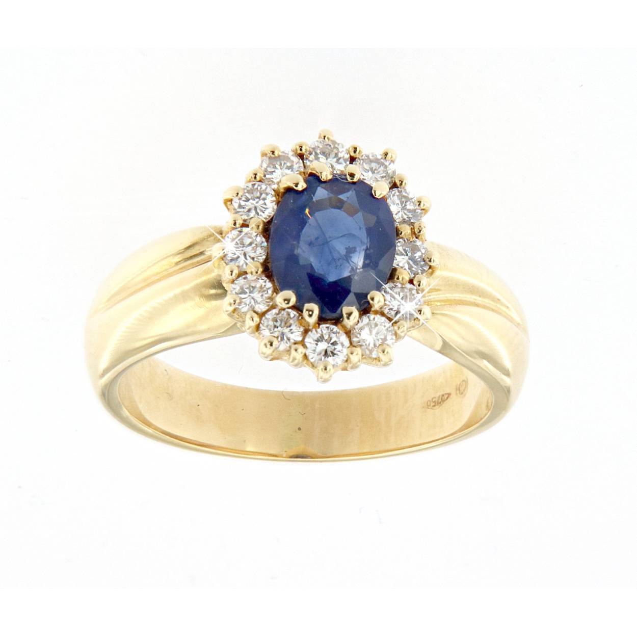 ring in geel goud met blauwe saffier 1.1ct en briljant 0.36ct