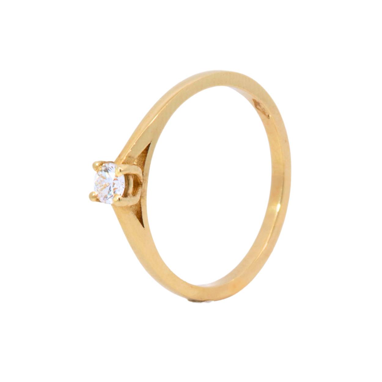Ring in 18kt geel goud met briljant 0.15ct Si G/H 2.1gr