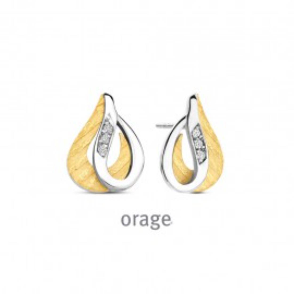 De oorstekers zijn in zilver en plaque. De oorstekers zijn deels in zilver en gezet met zirkonium. Deels in plaque mat.(O9287)