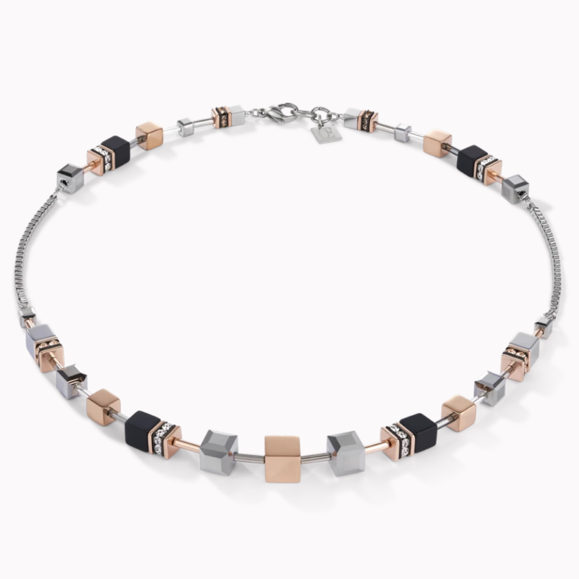 Hematit mit Titanoxid-Veredelung, Onyx, Swarovski Kristalle, Glas, Strassrondelle, Edelstahl, Edelstahl rosegold. Karabiner-Verschluss Edelstahl.