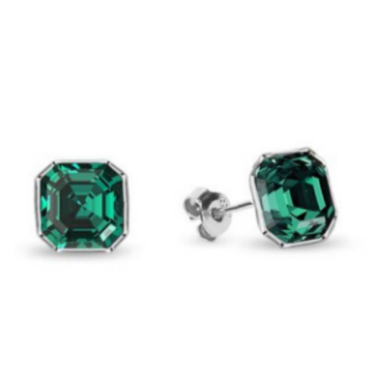 Maak je looks compleet met deze prachtige Emerald Studs Oorbellen van SPARK Jewelry voor dames.