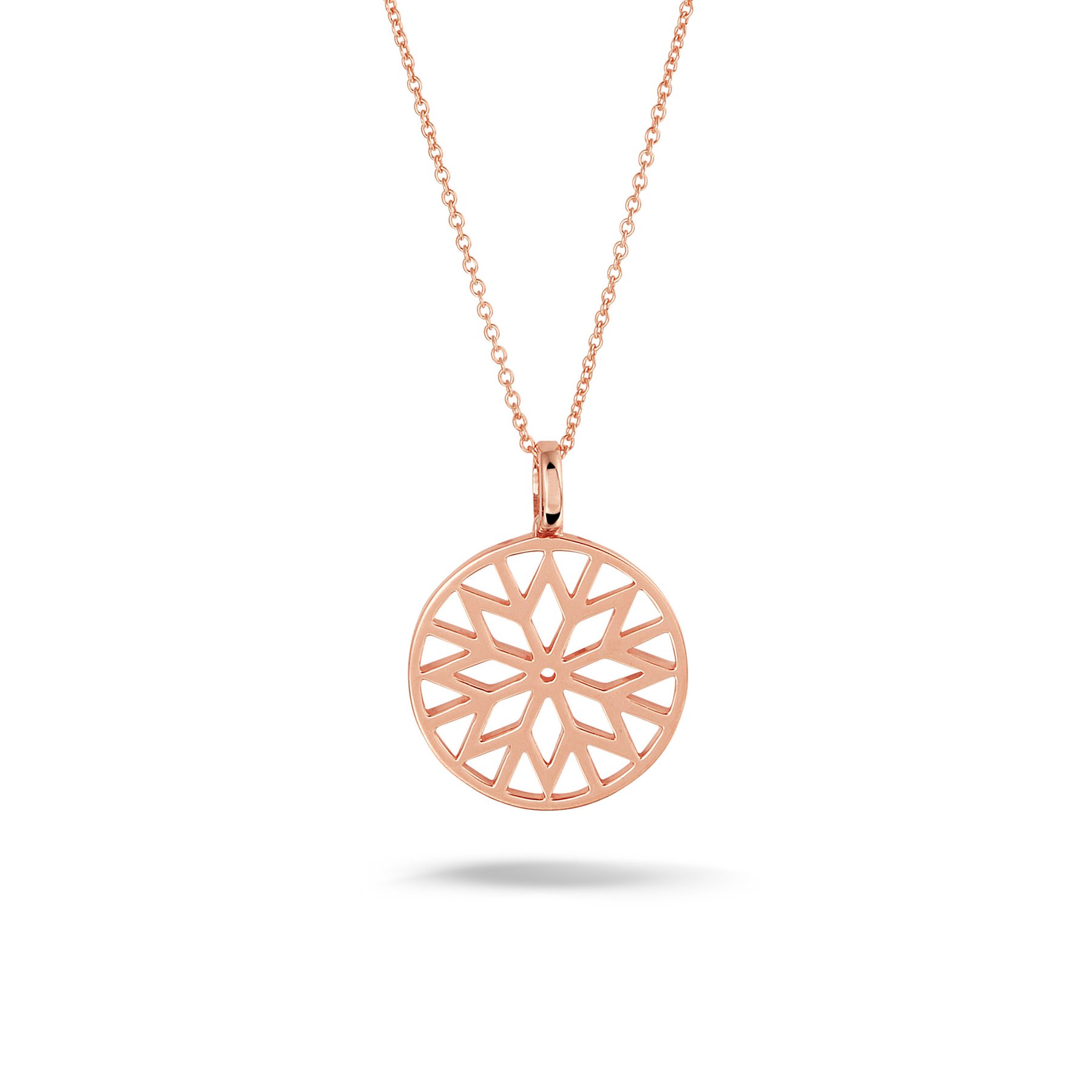 Deze signature Culet hanger is gemaakt van massief 18-karaats rosegoud. Prachtig te combineren met bijpassende oorsieraden, ring en armband. Tevens verkrijgbaar in witgoud en geelgoud. 