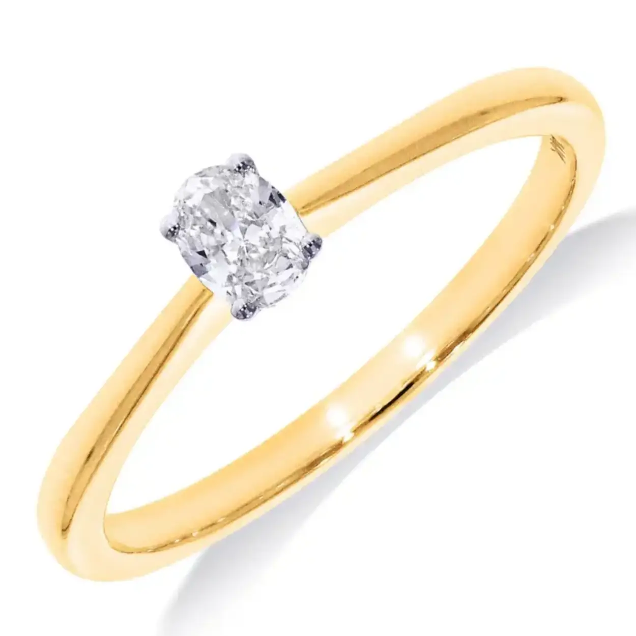 Solitairring ‘Fancy Shape’ Vierpoots met Ovaal 0.30 Crt. D kleur met een GIA certificaat 