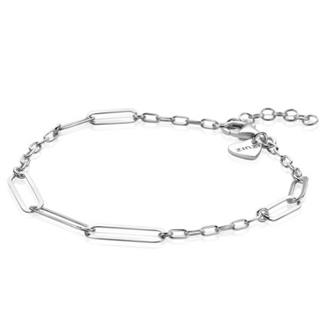 ZINZI zilveren armband met paperclip schakels in diverse groottes. De lengte van de armband is te variëren tussen 16,5 en 19,5cm door het handige verlengkettinkje. Bij sluiting herkenbaar ZINZI, door het zilveren Zinzi hartje. Vervaardigd van eerste gehalte zilver (925) en voorzien van een rodium laag.
